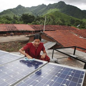 solar-panels-on-houses-job