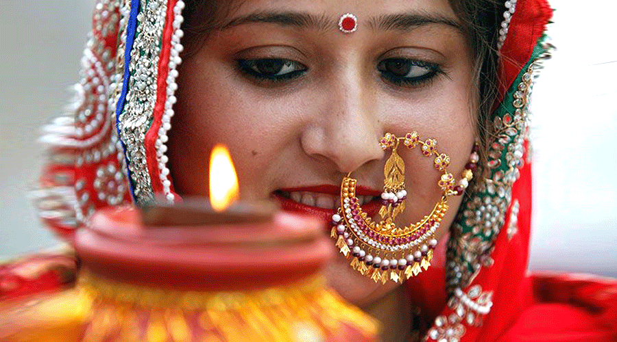 indian women's makeup and science